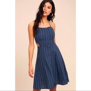 ASTR THE LABEL BLUE STRIPED HALTER DRESS